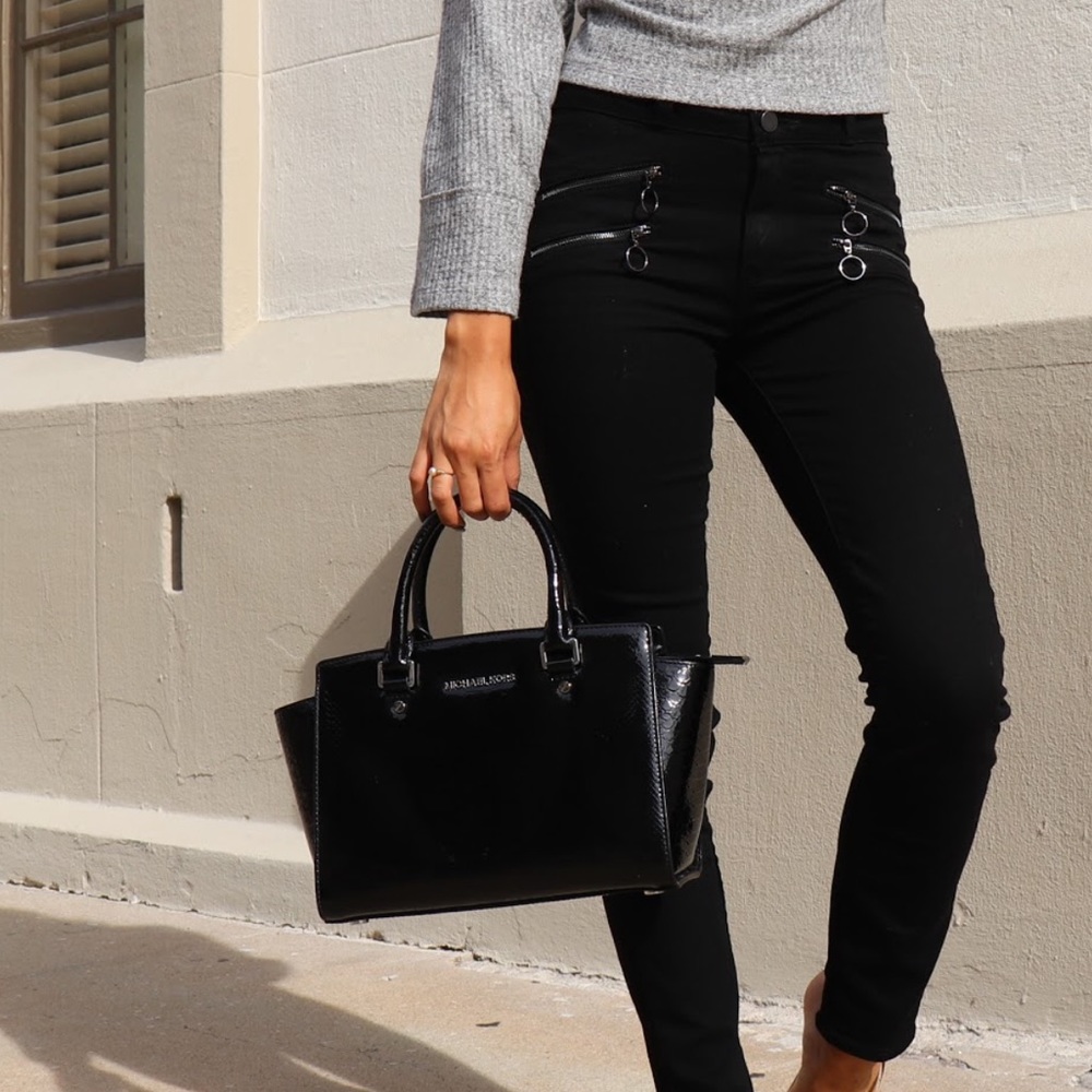 Micheal Kors “Selma”
